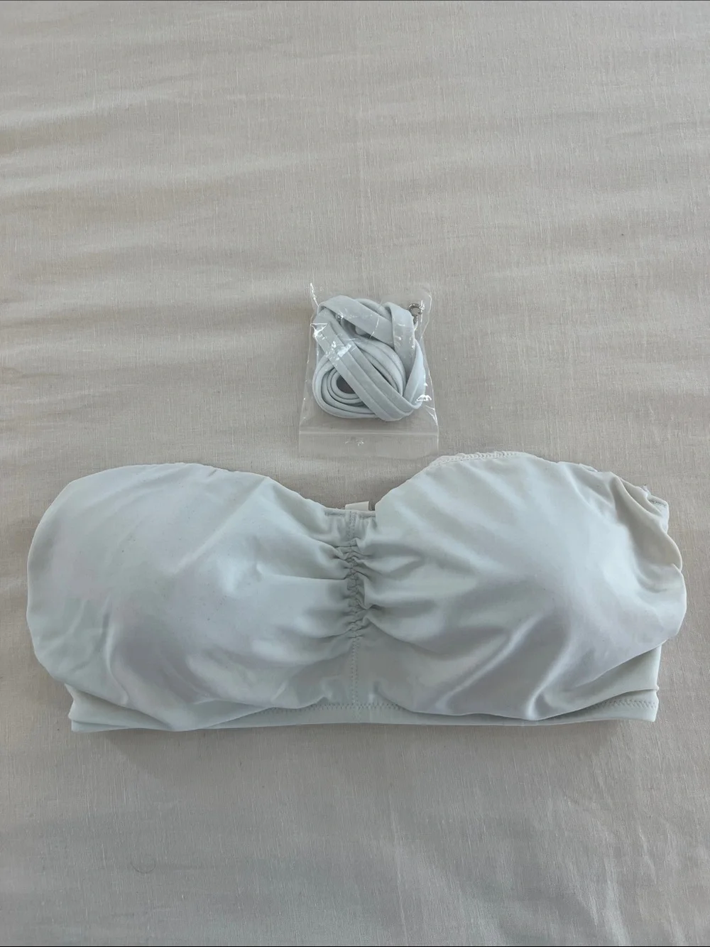 Victoria's Secret White Strapless Bandeau Swimsuit Top with Removable Straps